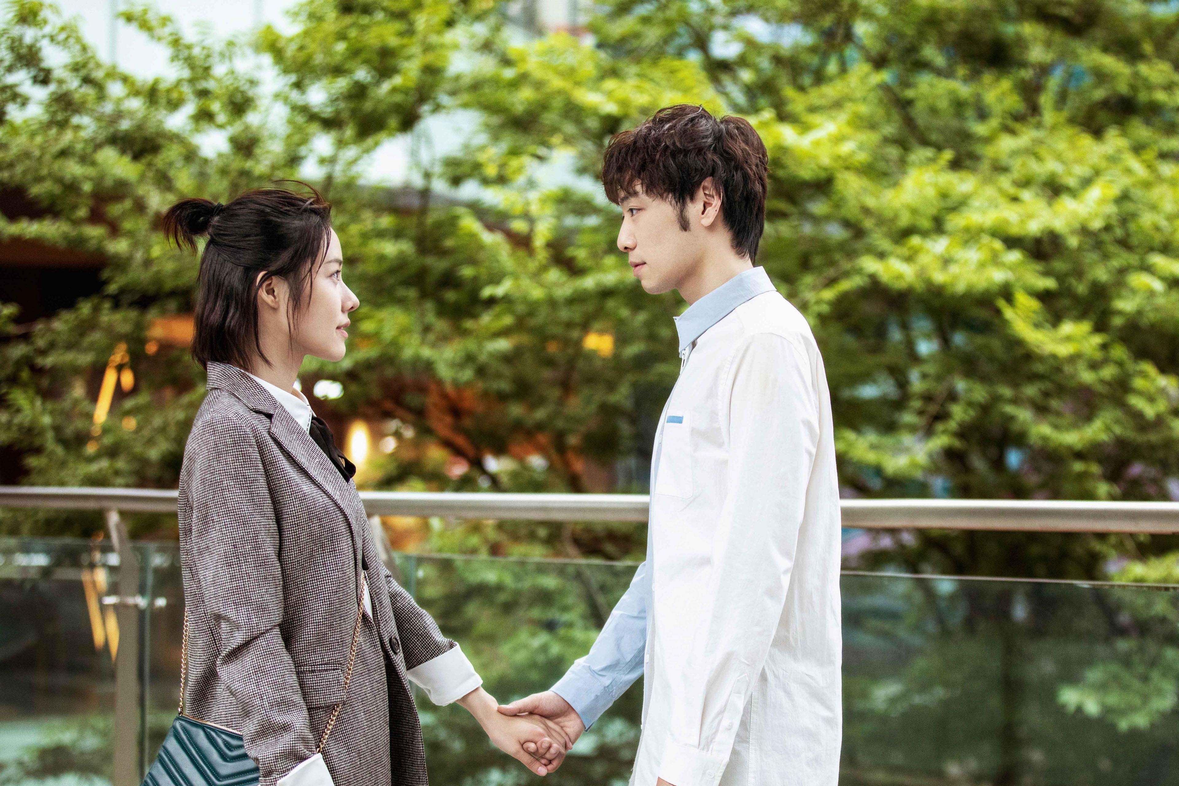 九游游戏中心下载-全民健身日活动组织成效与社会影响力分析，全民健身活动形式